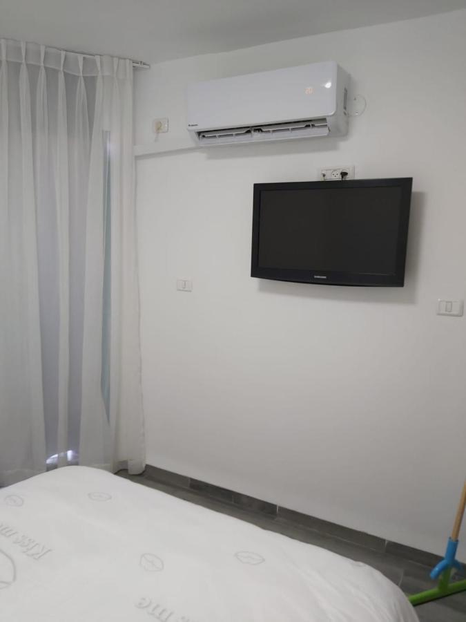 Rina Vacation Apartment Tiberias Exterior foto