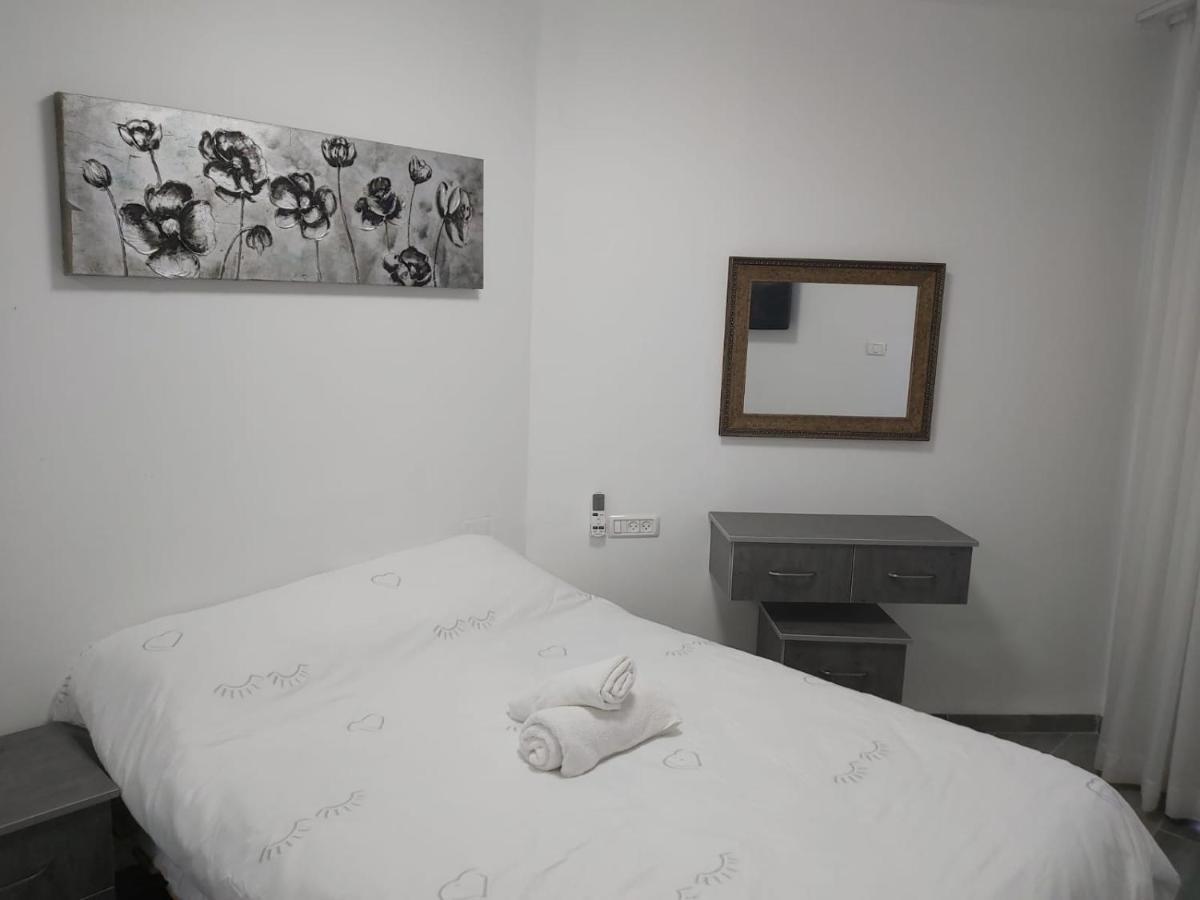 Rina Vacation Apartment Tiberias Exterior foto
